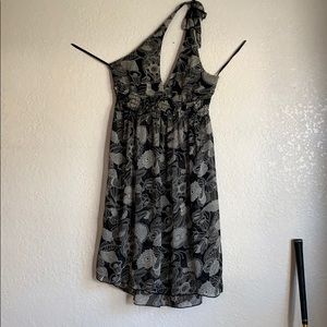 Black and white floral V-neck dress